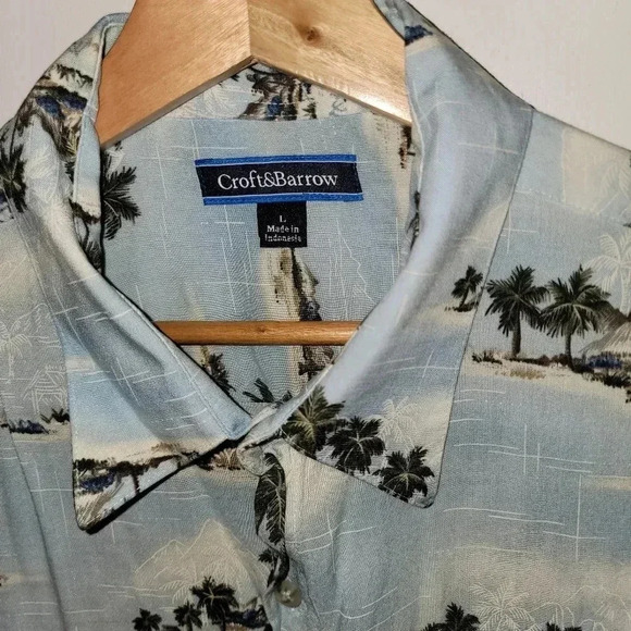 Men's Croft & Barrow Hawiian Button Down - Picture 2 of 4